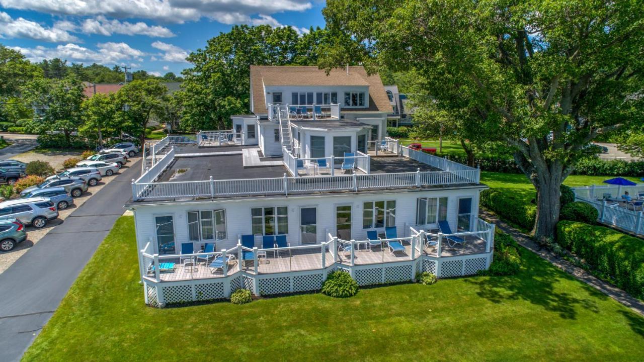 The Sparhawk Oceanfront Resort オガンクィット エクステリア 写真
