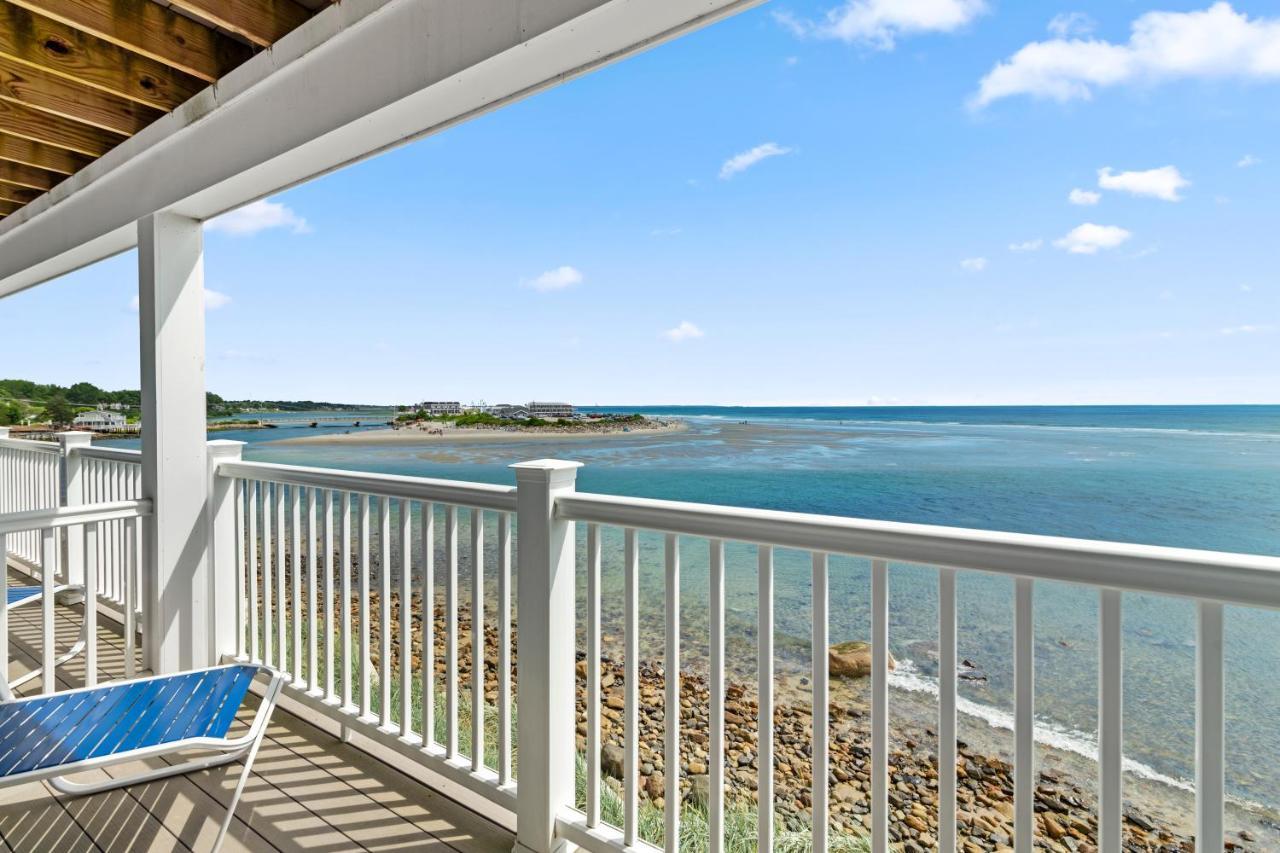 The Sparhawk Oceanfront Resort オガンクィット エクステリア 写真