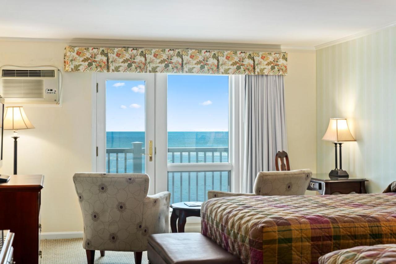 The Sparhawk Oceanfront Resort オガンクィット エクステリア 写真