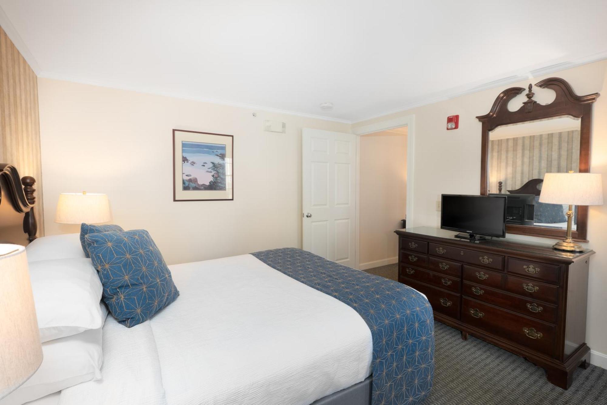 The Sparhawk Oceanfront Resort オガンクィット 部屋 写真