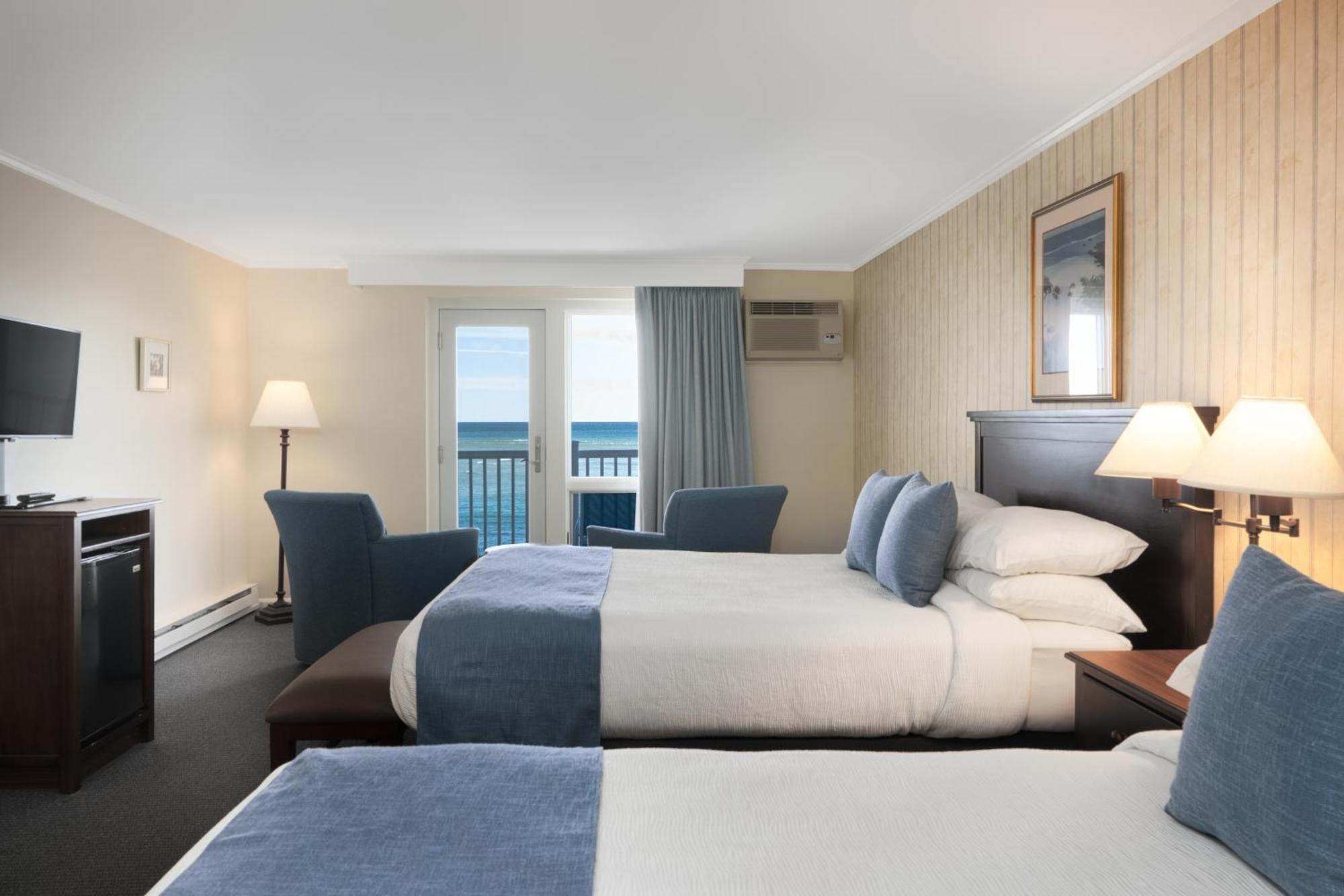 The Sparhawk Oceanfront Resort オガンクィット エクステリア 写真