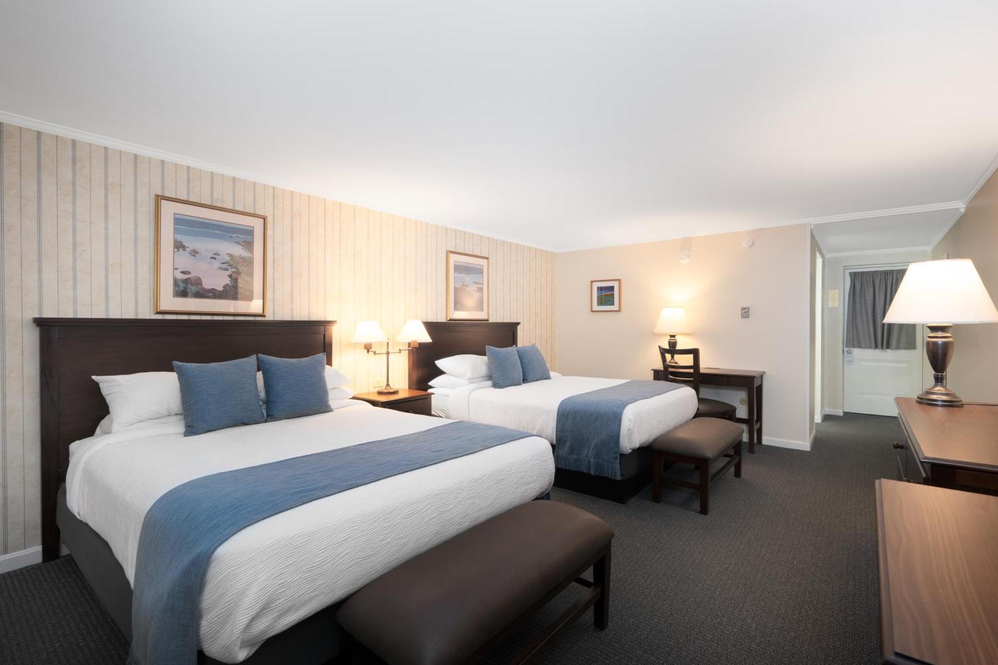The Sparhawk Oceanfront Resort オガンクィット 部屋 写真